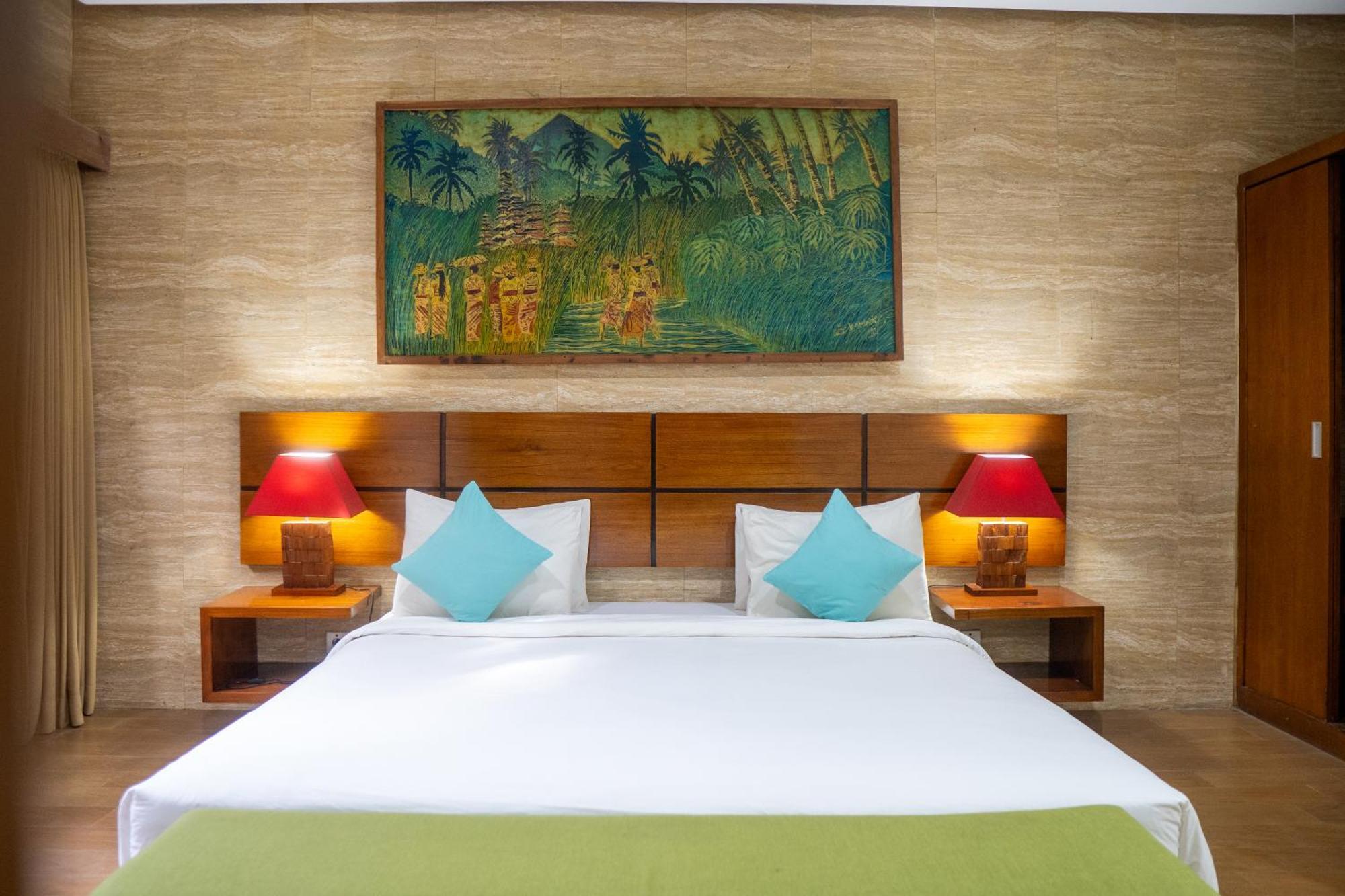 The Green Zhurga Suite Kerobokan  Ngoại thất bức ảnh